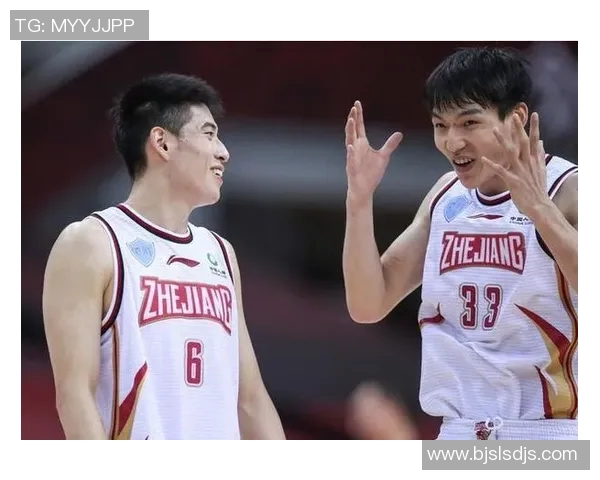 酚甲HIFK迎战KPV全力争胜双方球员状态分析与比赛前瞻