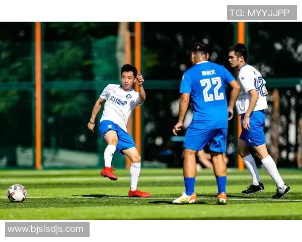 手机足球比赛直播即时比分全方位追踪让你不错过每一个精彩瞬间 手机足球比赛直播即时比分全方位追踪让你不错过每一个精彩瞬间